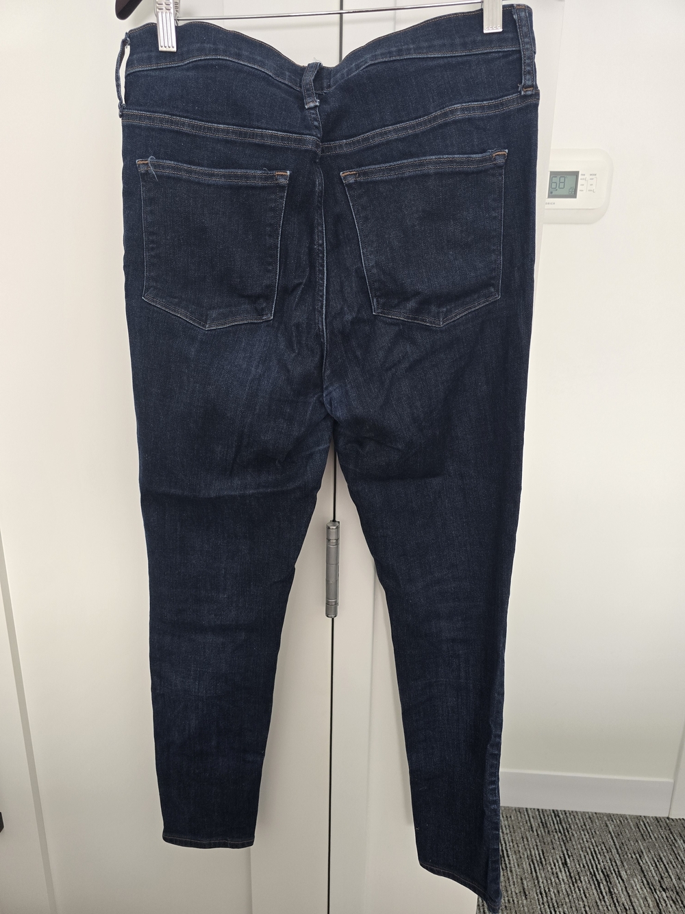 J Crew Dark Blue Women’s Jeans - Classic Slim Fit - Picture 2 of 3